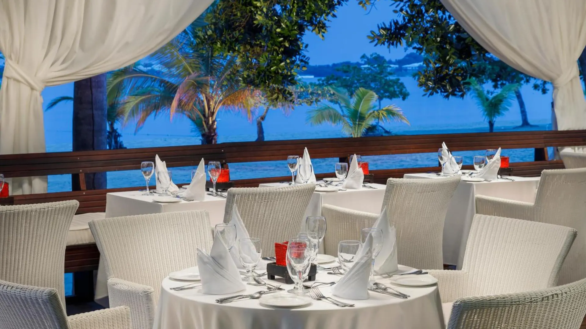 מלון Couples Negril (Adults Only) 4*,  ג'מייקה